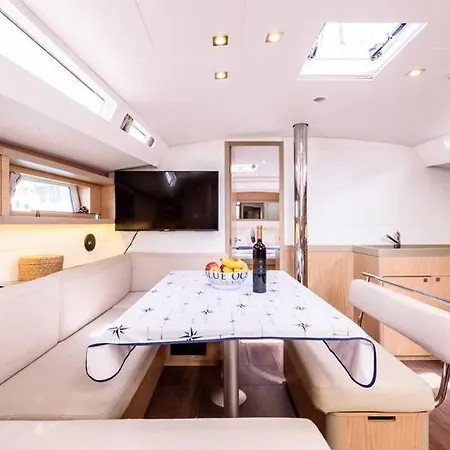 Beneteau Oceanis 48- Gold One *